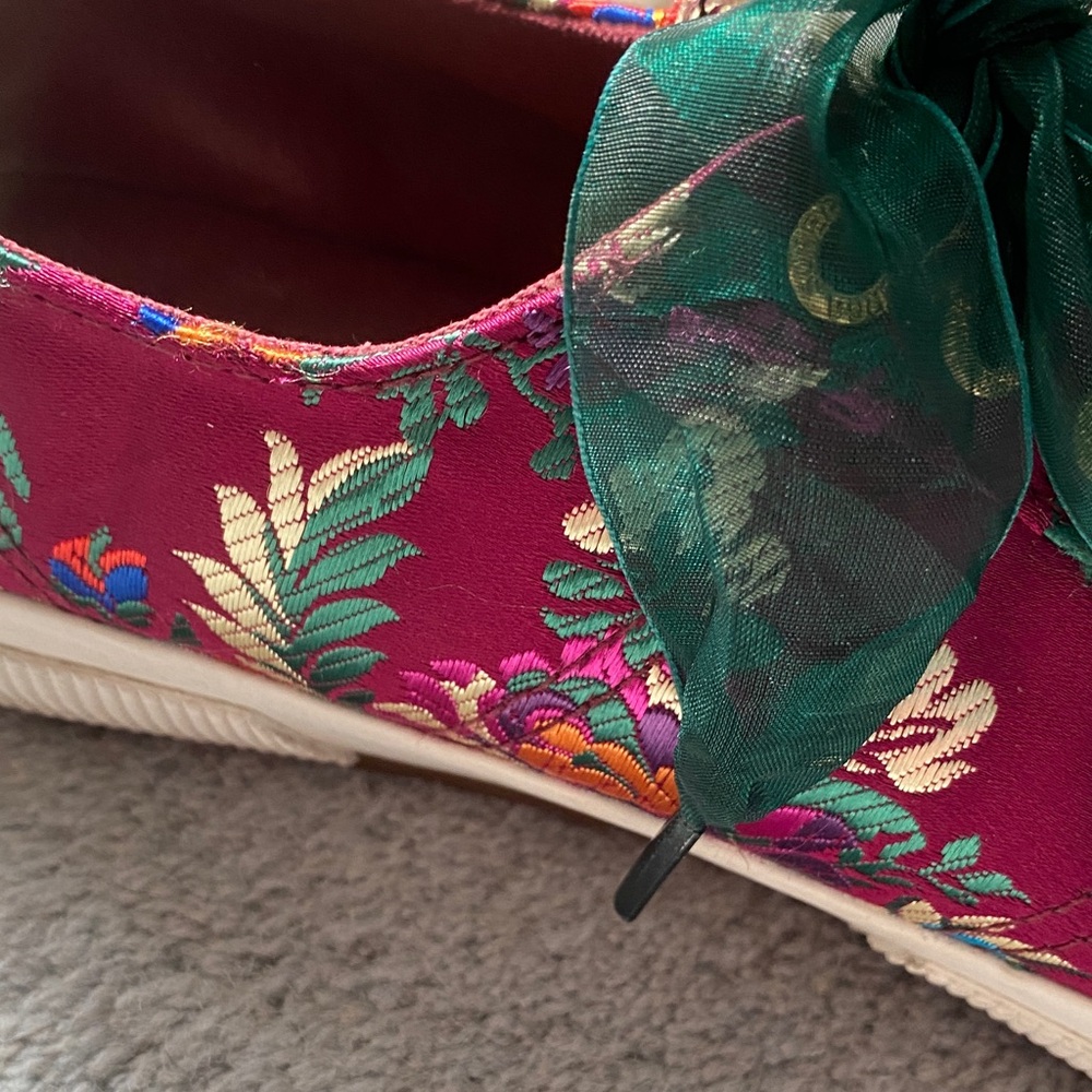 Superga Floral Satin Low-Top Sneakers with Teal Ribbon Laces. - Picture 12 of 16